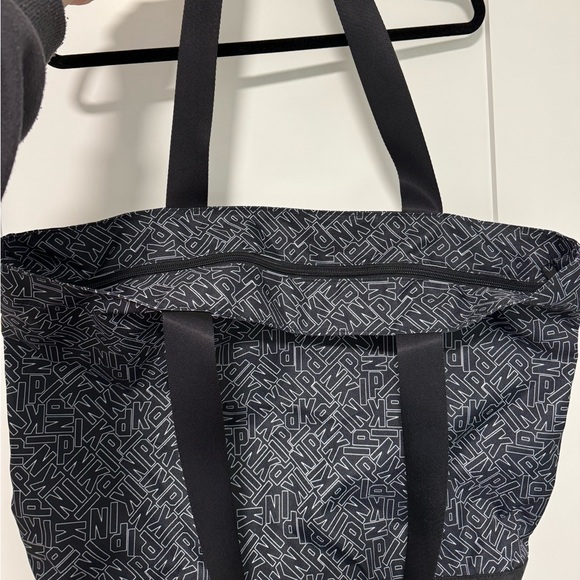 VS PINK Black Bag - Picture 6 of 8